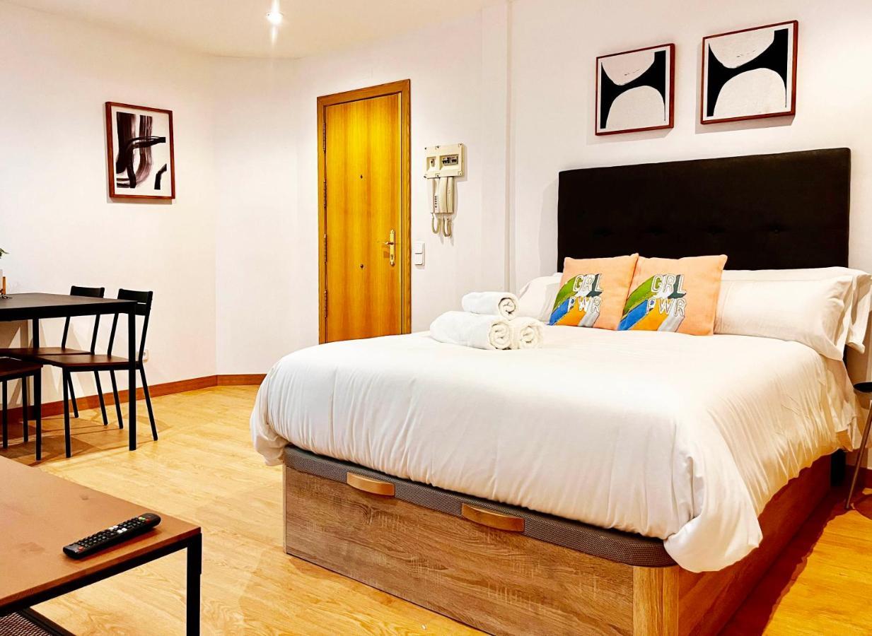 Gran Via Chueca Apartamentos Noxi Madrid Buitenkant foto
