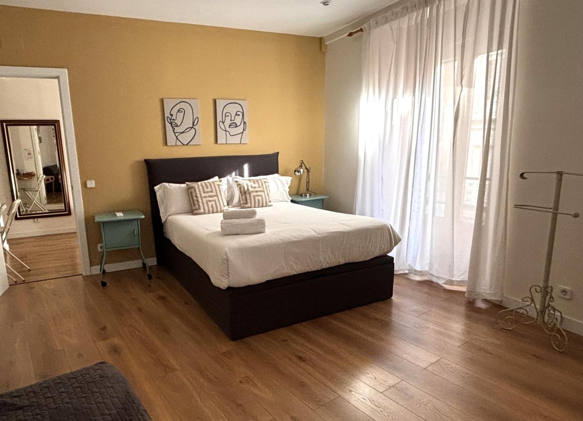 Gran Via Chueca Apartamentos Noxi Madrid Buitenkant foto